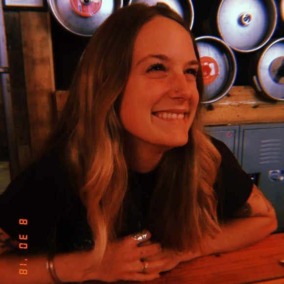 Meet your Posher, Natalie - Picture 1 of 1